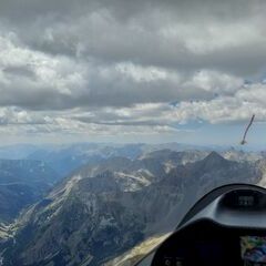 Flugwegposition um 11:31:19: Aufgenommen in der Nähe von Arrondissement de Barcelonnette, Frankreich in 3293 Meter